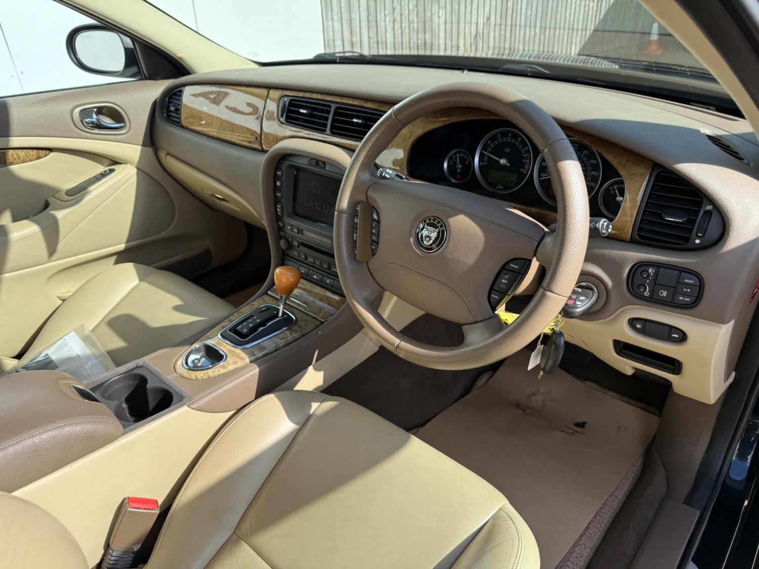 Used Jaguar S-Type 2007 for sale - 76042432: Photo 6