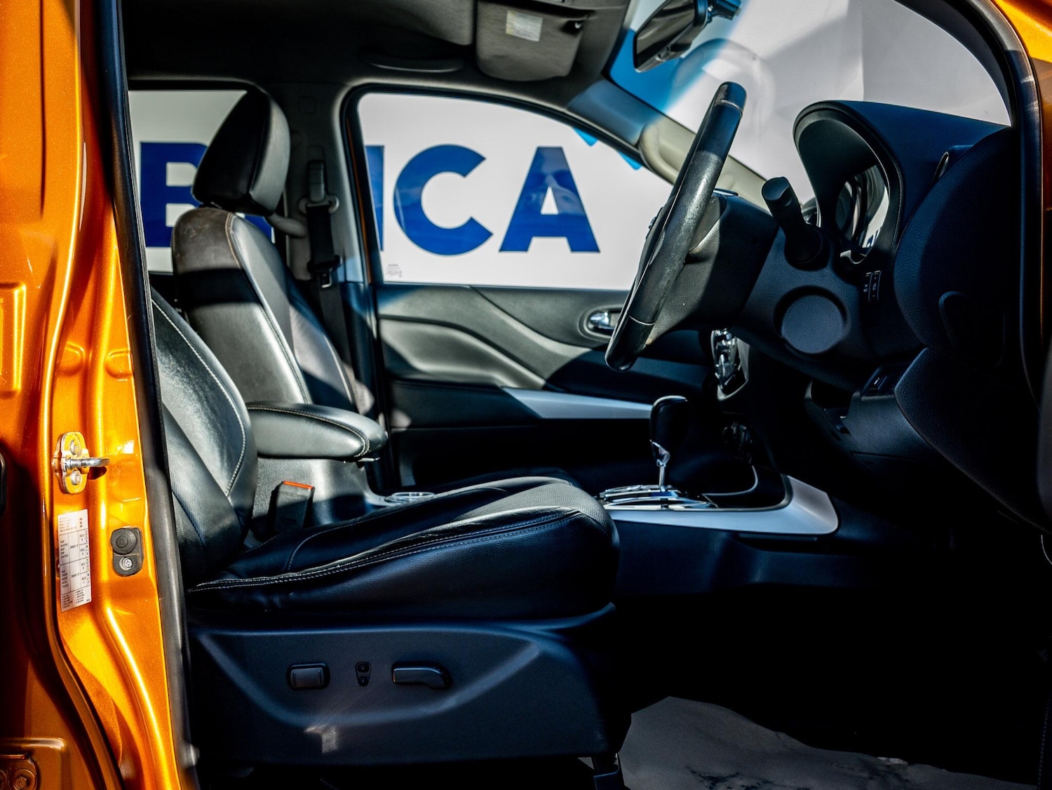 Used Nissan Navara 2016 for sale - 76608050: Photo 21