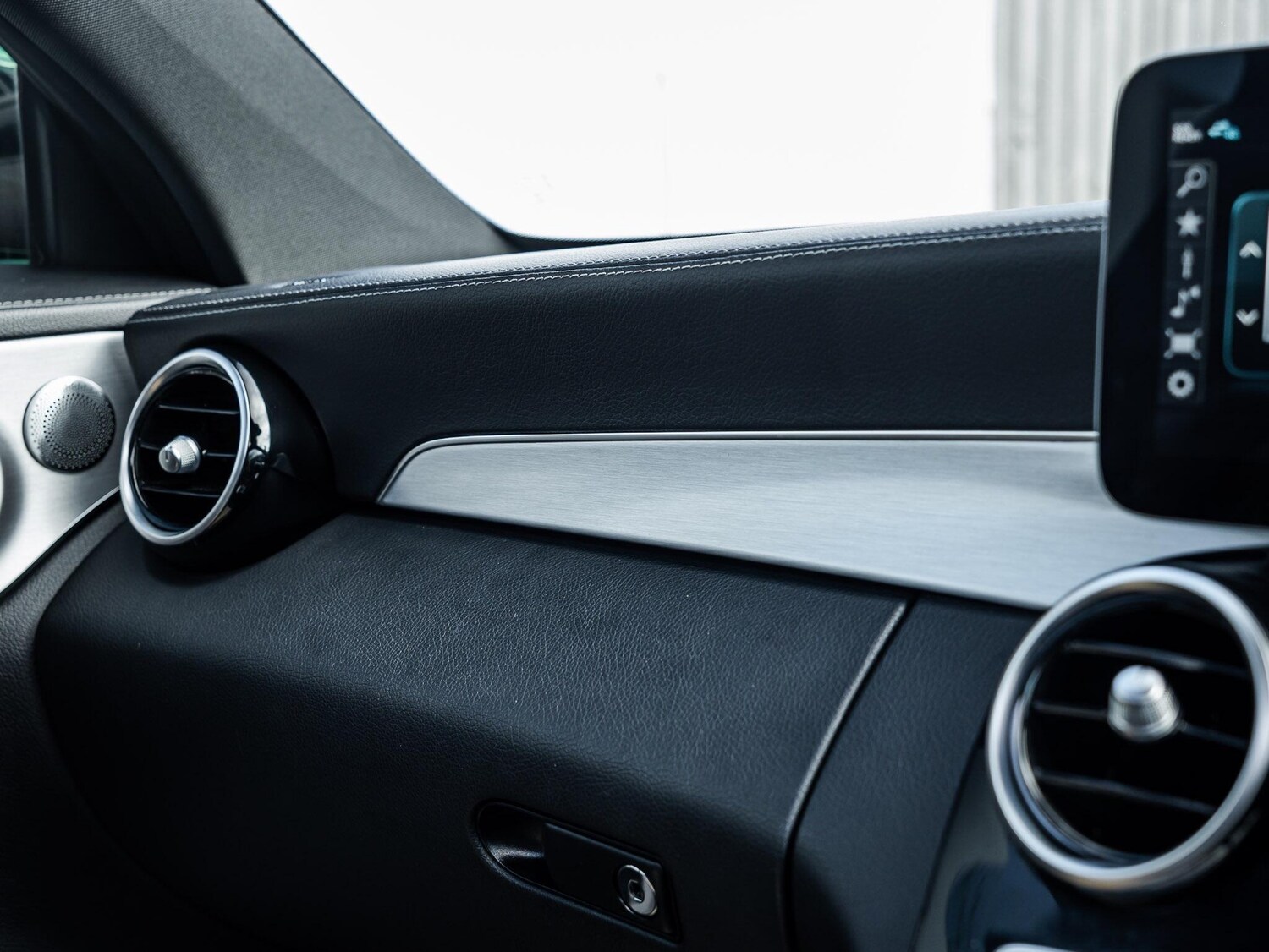 Used Mercedes-Benz C Class for sale - 76994596: Photo 35