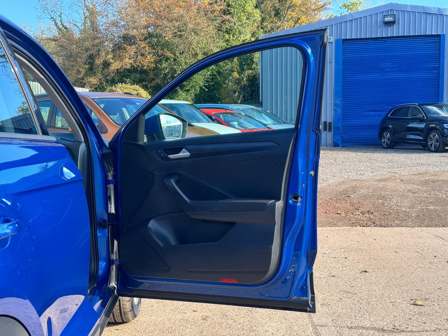 Used Volkswagen T-Roc 2019 for sale - 76294584: Photo 24