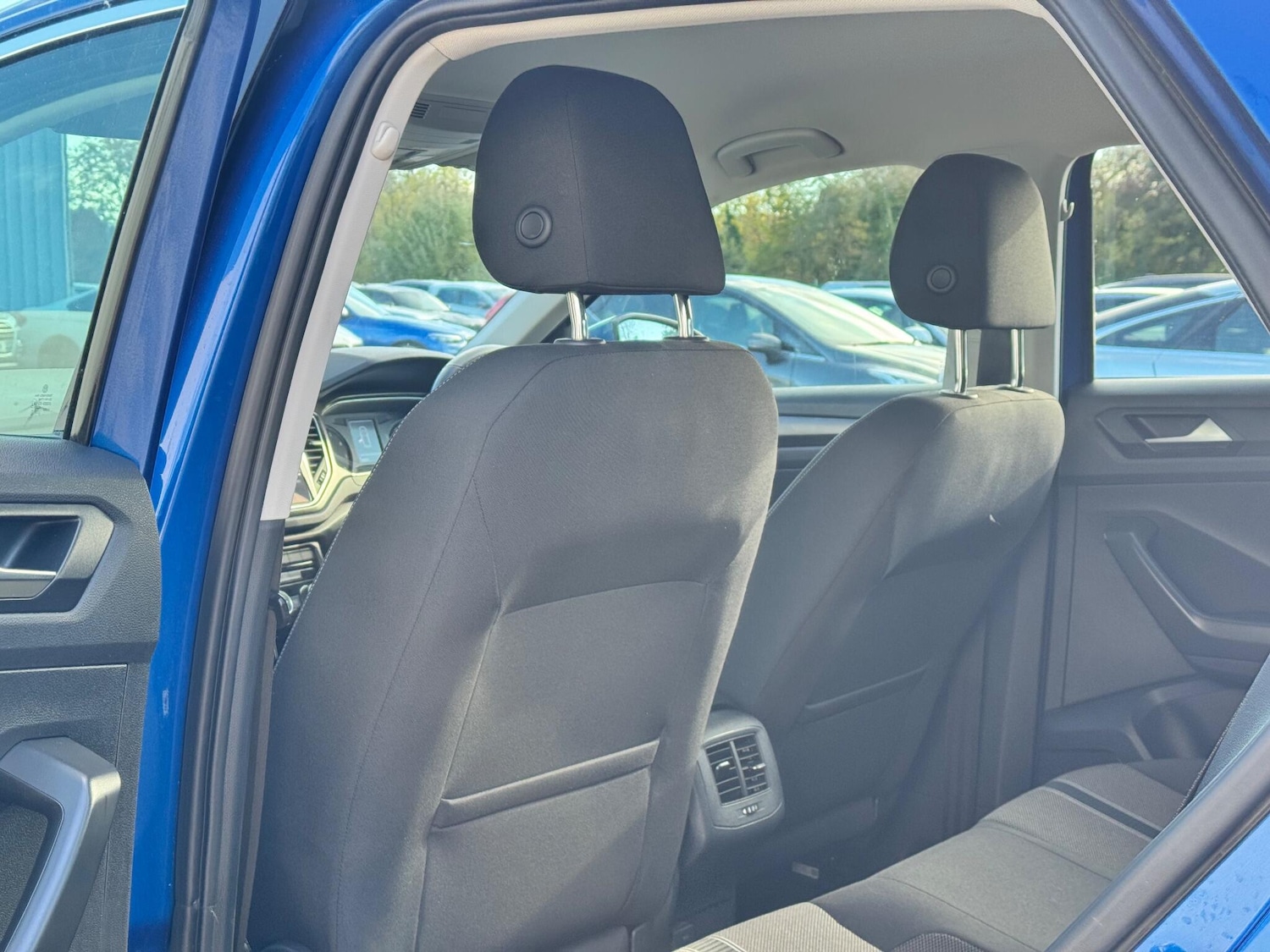 Used Volkswagen T-Roc 2019 for sale - 76294584: Photo 29