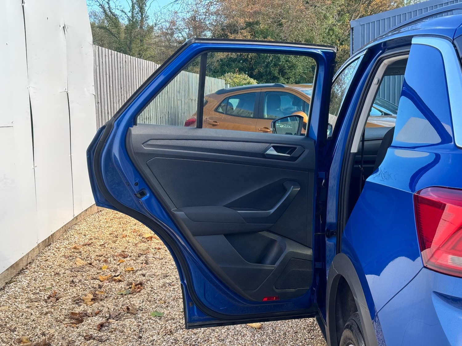 Used Volkswagen T-Roc 2019 for sale - 76294584: Photo 30