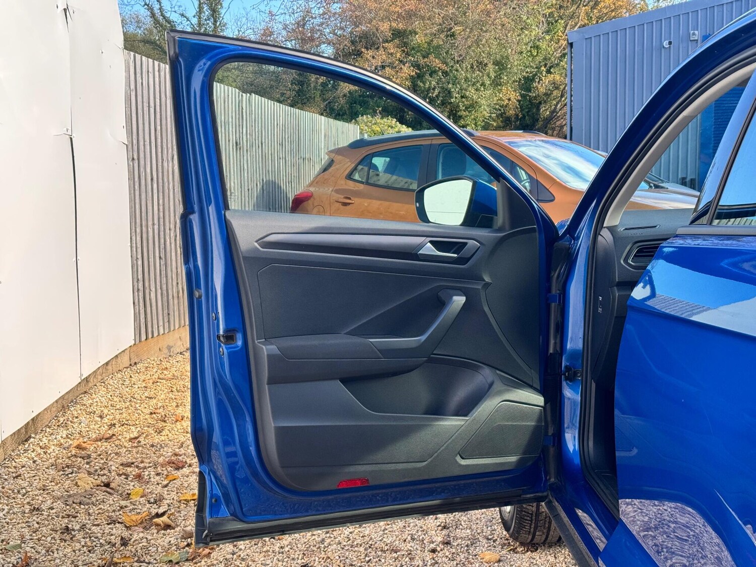 Used Volkswagen T-Roc 2019 for sale - 76294584: Photo 32