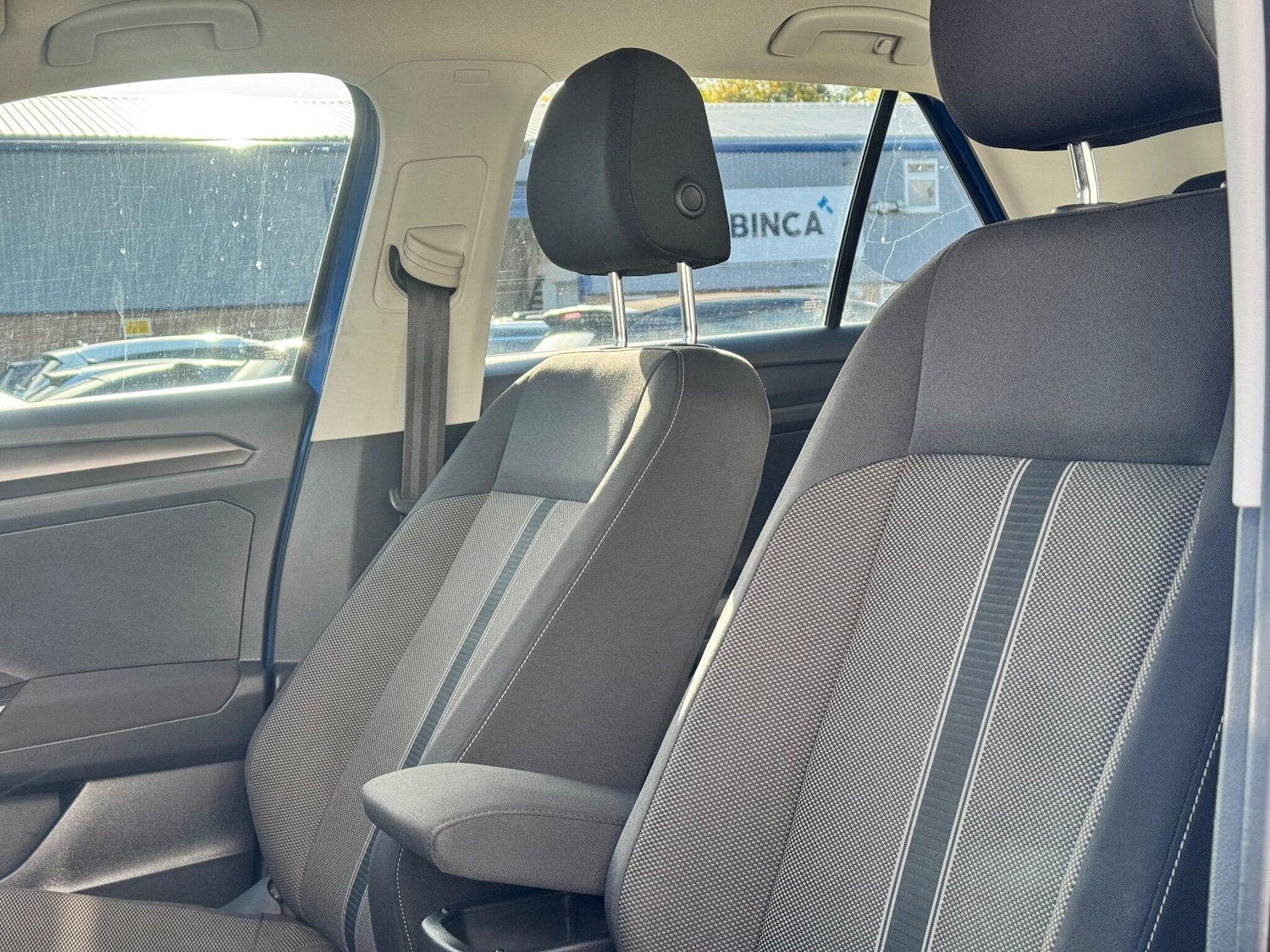 Used Volkswagen T-Roc 2019 for sale - 76294584: Photo 34