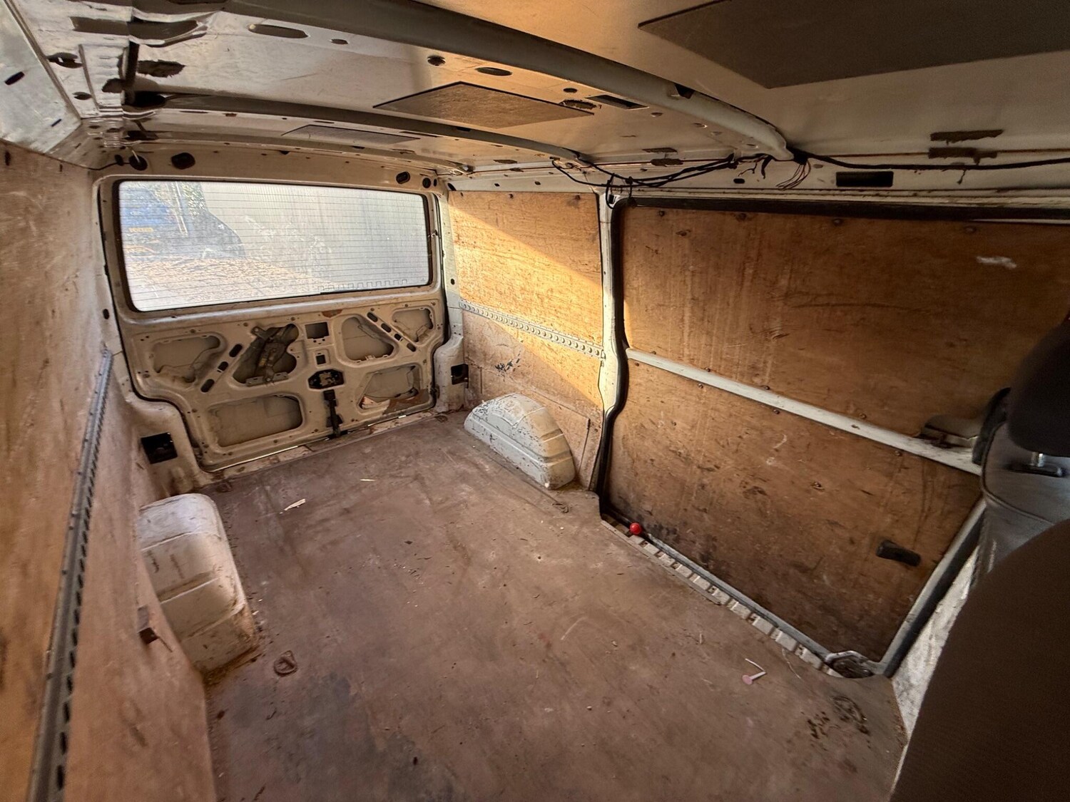 Used Volkswagen Transporter for sale - 77683010: Photo 18