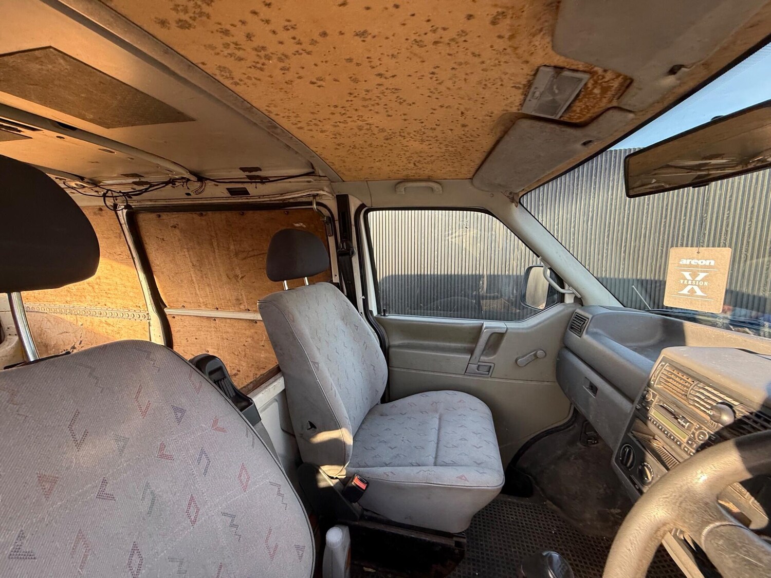 Used Volkswagen Transporter for sale - 77683010: Photo 9