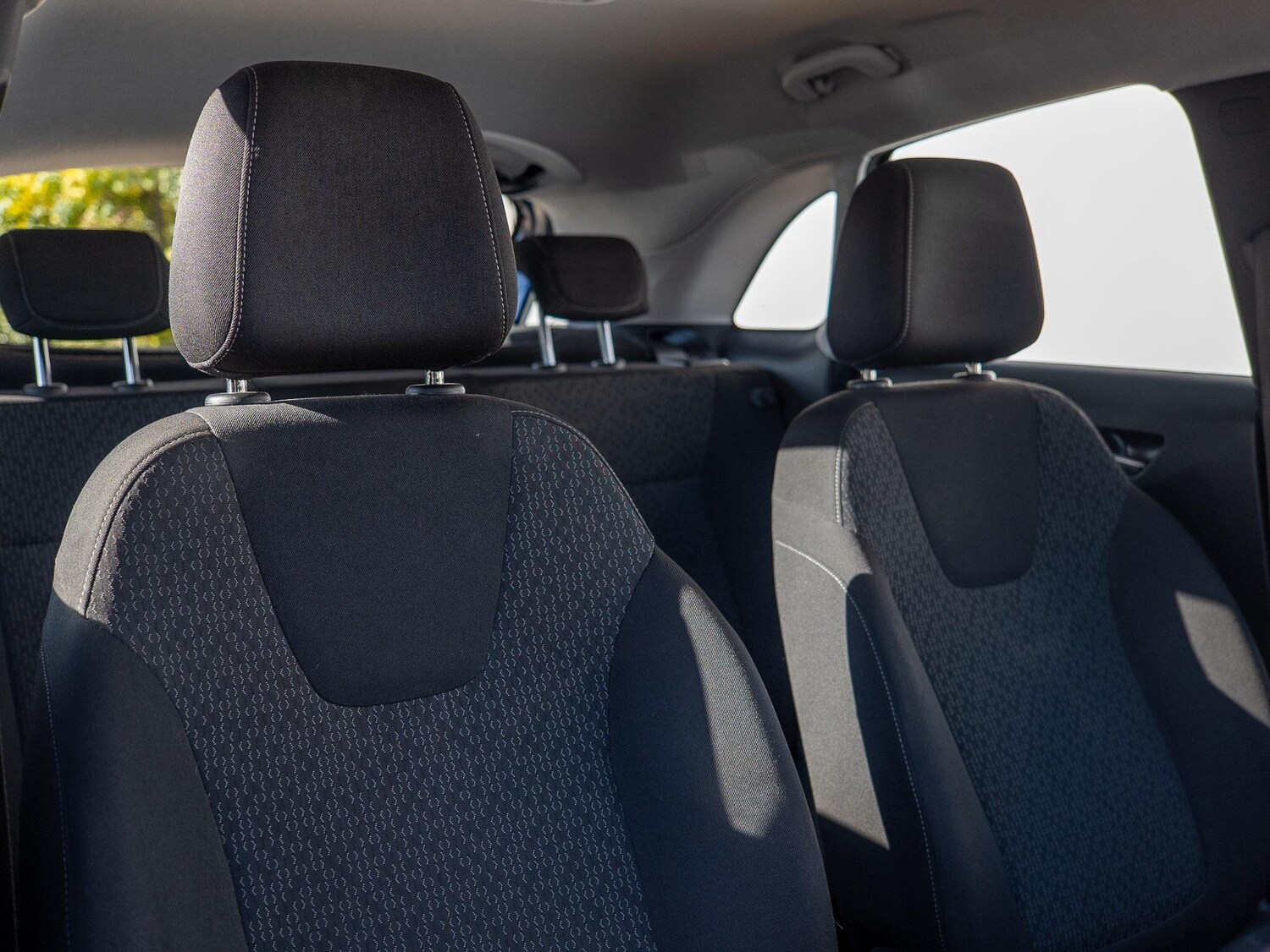 Used Vauxhall Crossland X 2019 for sale - 76326180: Photo 17