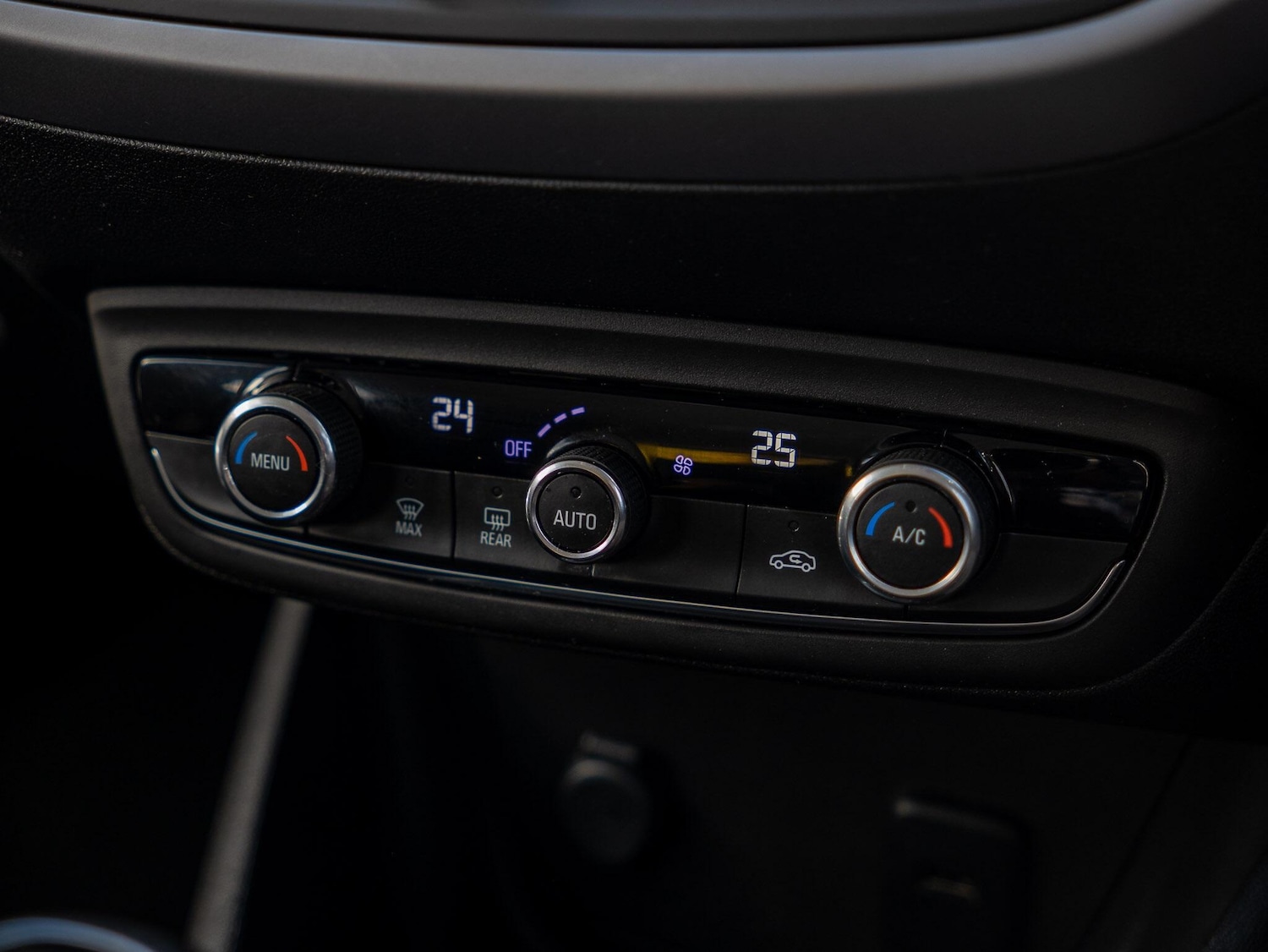 Used Vauxhall Crossland X 2019 for sale - 76326180: Photo 23