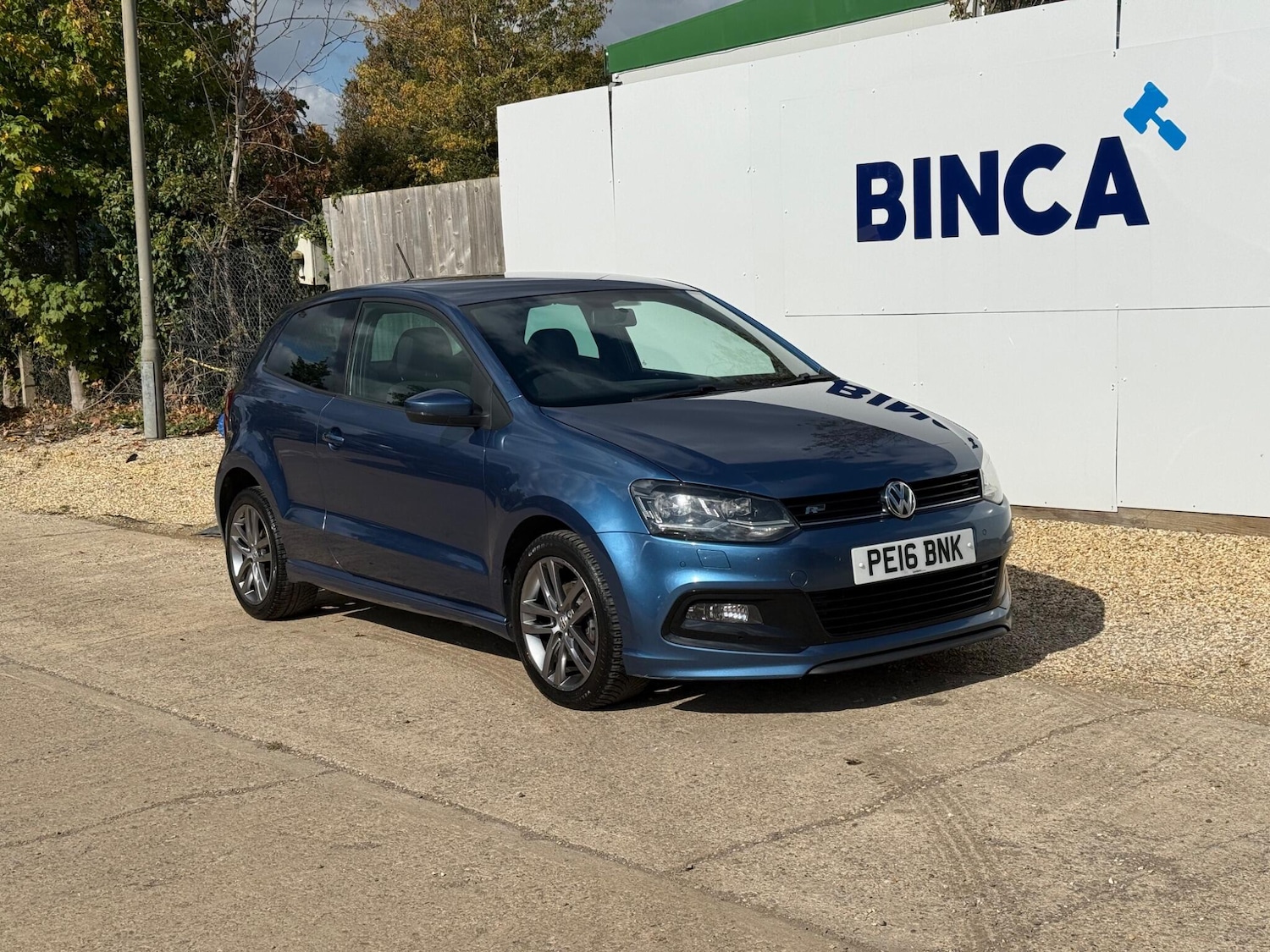 Used Volkswagen Polo 2016 for sale - 76059205: Photo 1