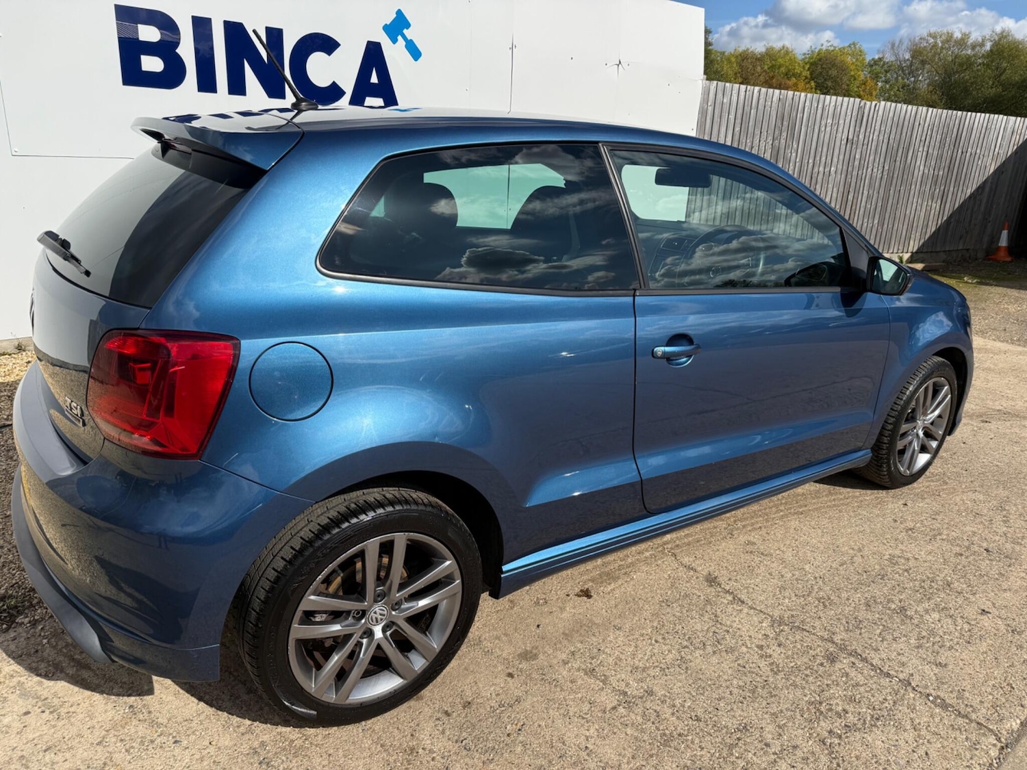 Used Volkswagen Polo 2016 for sale - 76059205: Photo 10