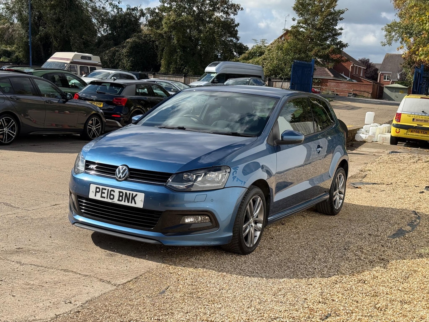 Used Volkswagen Polo 2016 for sale - 76059205: Photo 3