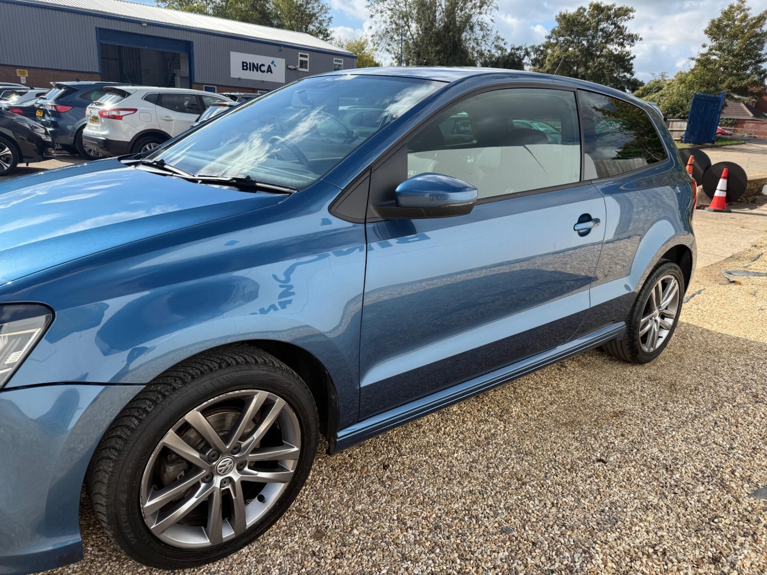 Used Volkswagen Polo 2016 for sale - 76059205: Photo 4