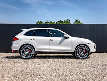 Used Porsche Cayenne 2011 for sale - 78481051: Photo