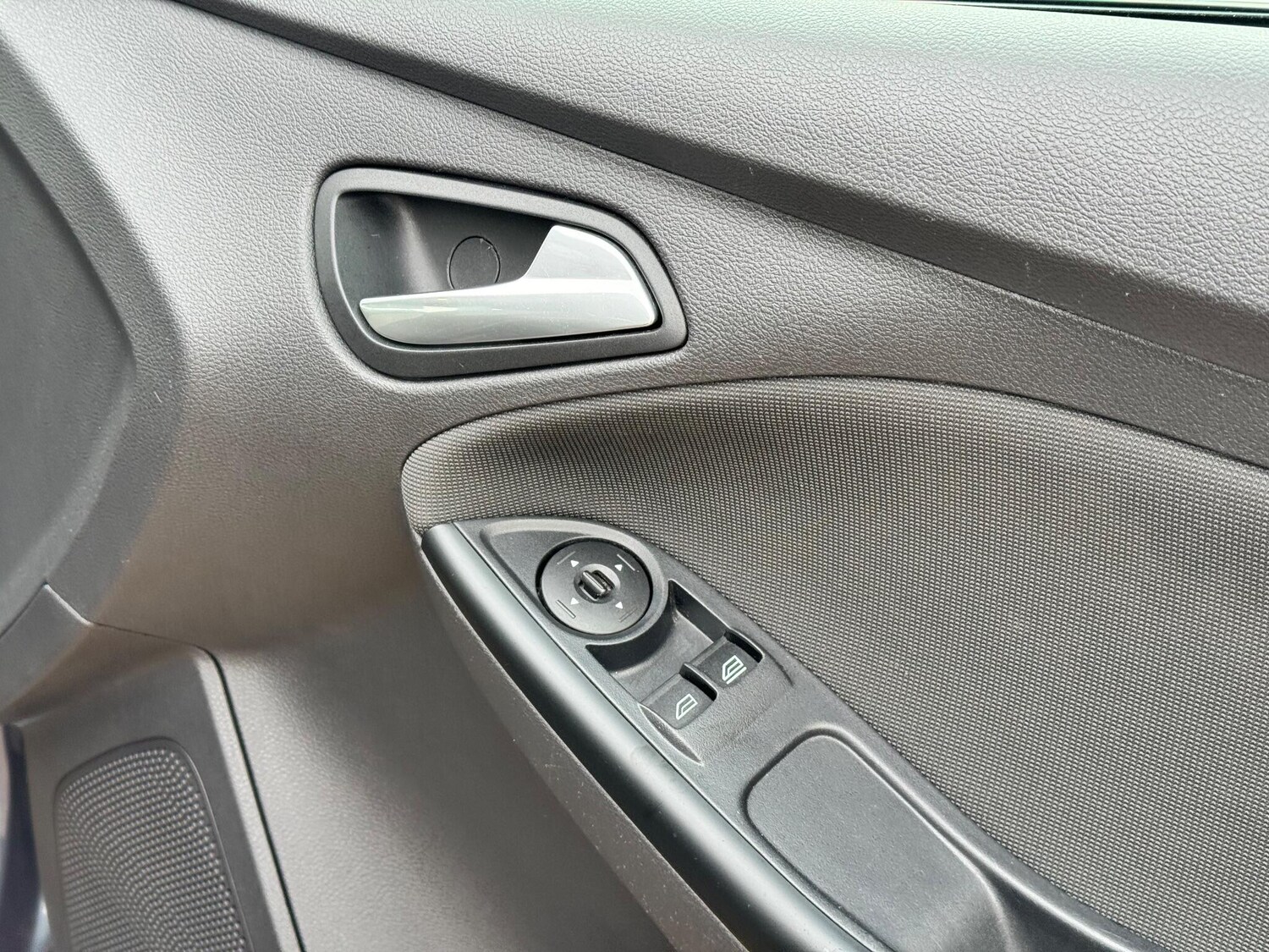 Used Ford Focus 2011 for sale - 76360062: Photo 30