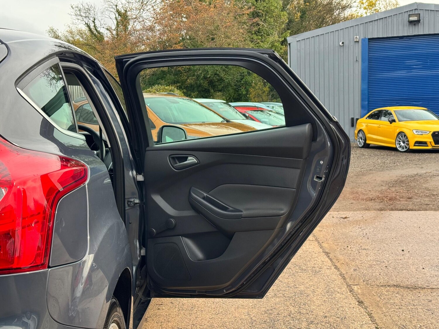 Used Ford Focus 2011 for sale - 76360062: Photo 36