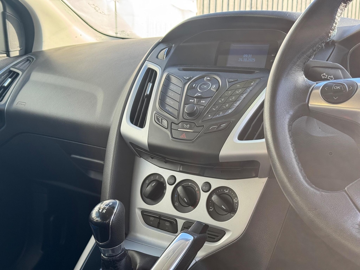 Used Ford Focus 2011 for sale - 76360062: Photo 9