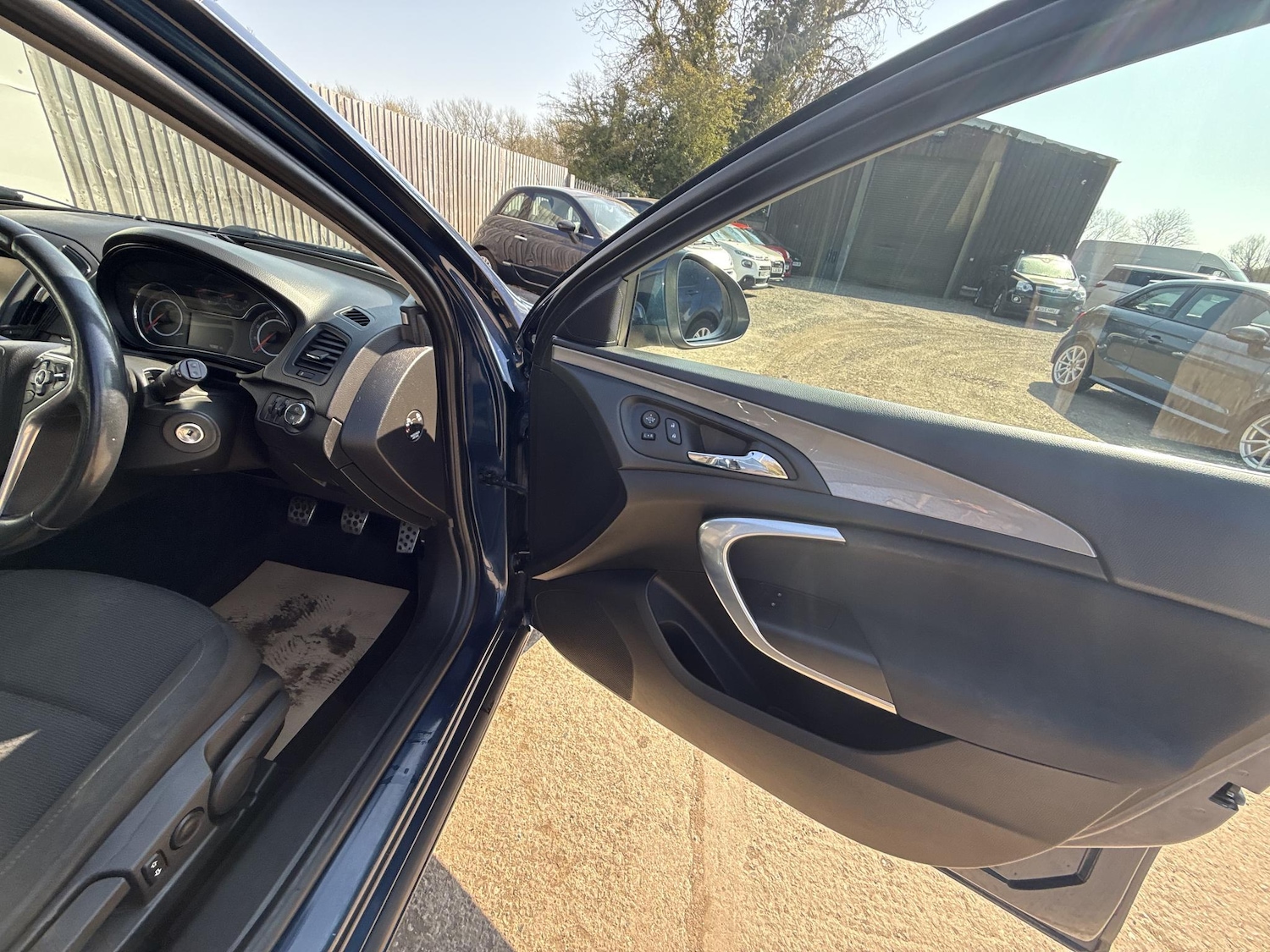 Used Vauxhall Insignia 2013 for sale - 76359909: Photo 15