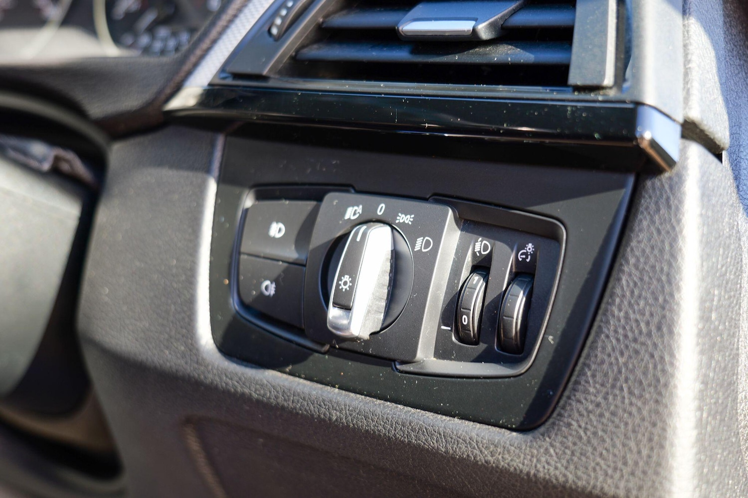 Used BMW 3 Series 2014 for sale - 77550577: Photo 20