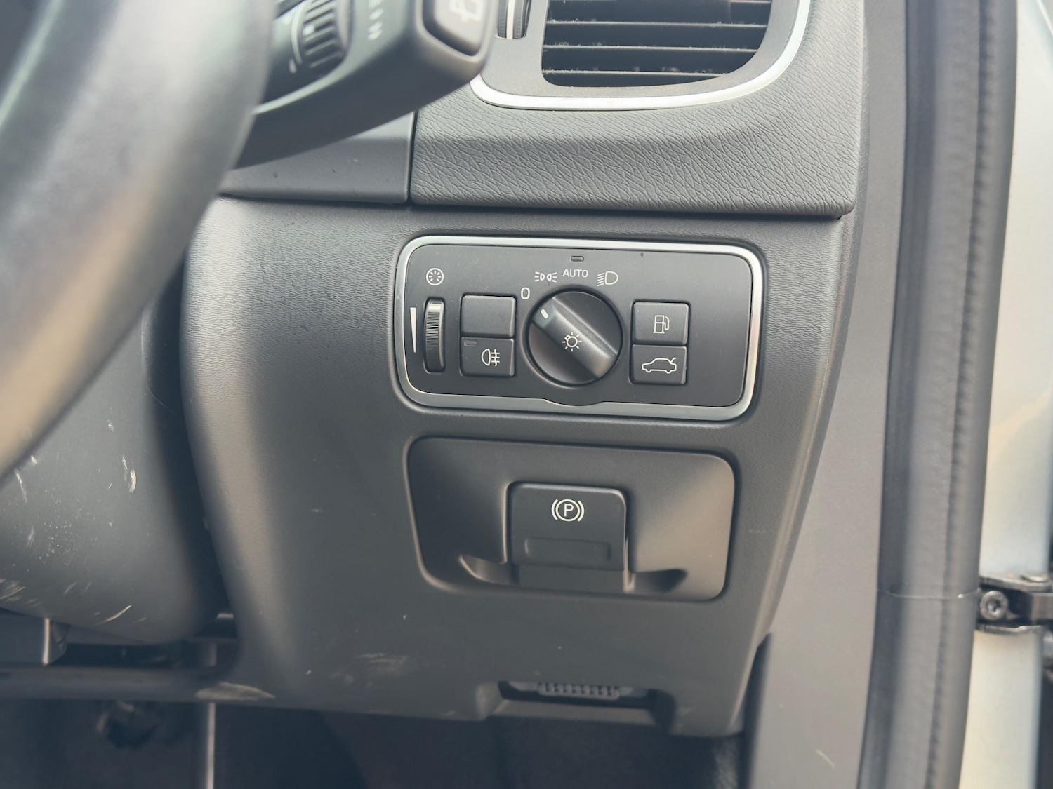 Vehicle 46