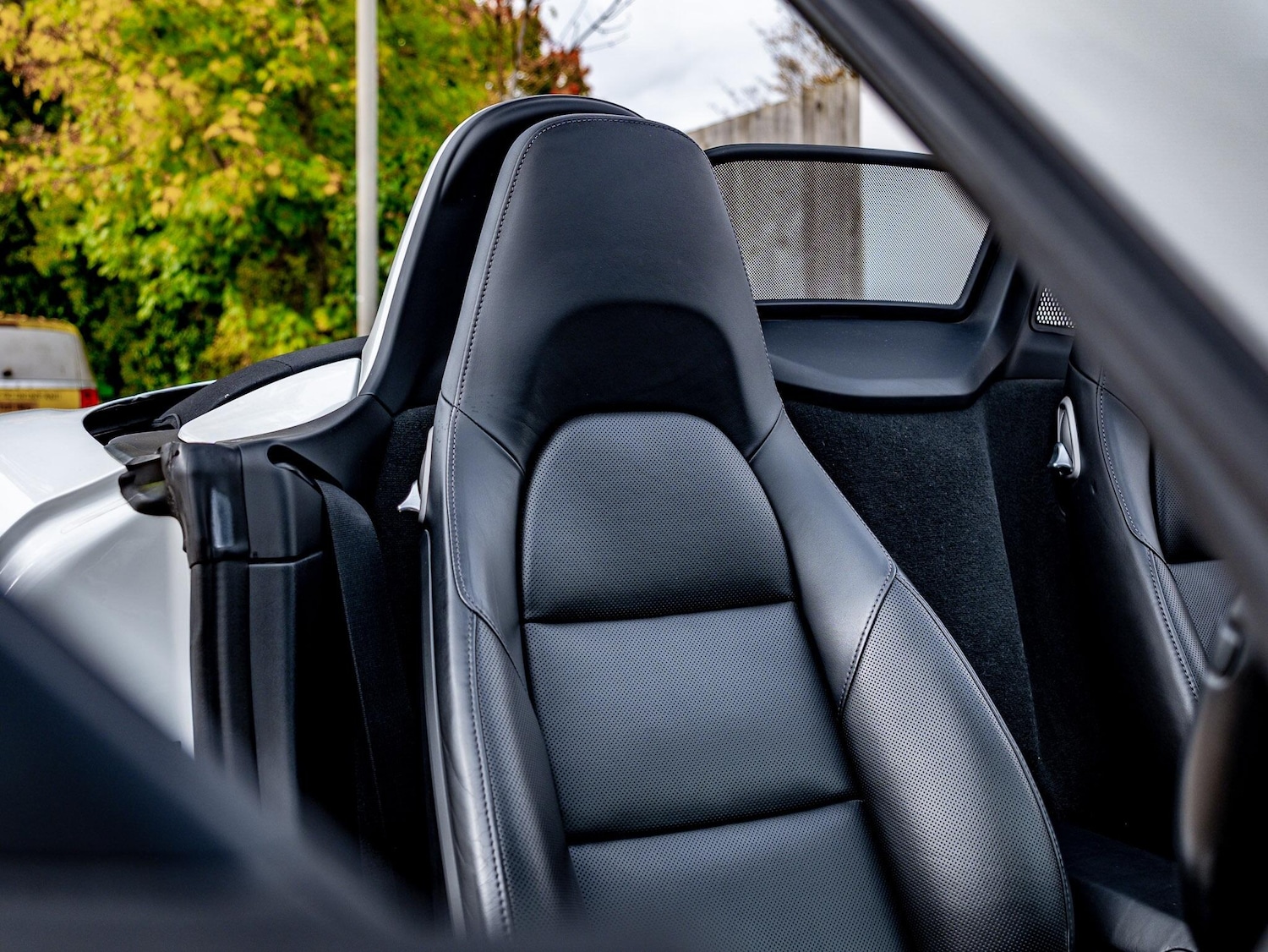 Used Porsche Boxster 2013 for sale - 76201236: Photo 30