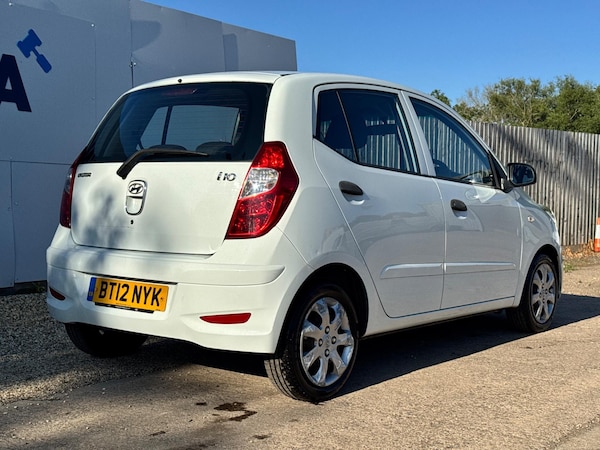 Used Hyundai i10 2012 for sale - 75060395: Photo 15