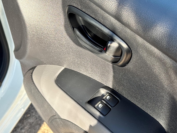 Used Hyundai i10 2012 for sale - 75060395: Photo 23