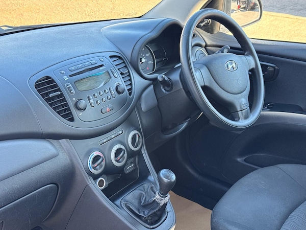Used Hyundai i10 2012 for sale - 75060395: Photo 34