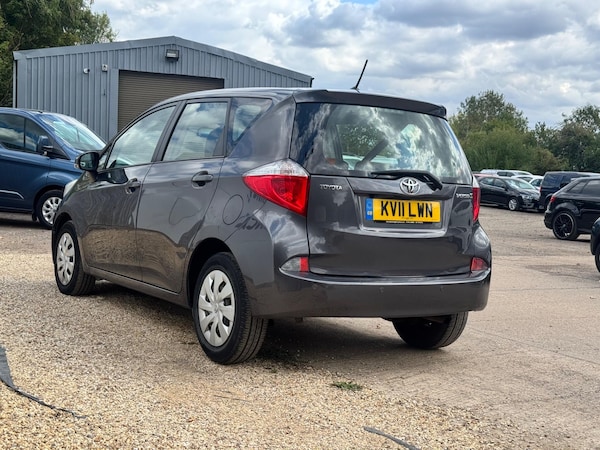 Used Toyota Verso 2011 for sale - 75677818: Photo 10