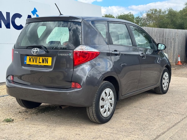 Used Toyota Verso 2011 for sale - 75677818: Photo 14