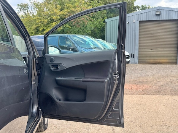 Used Toyota Verso 2011 for sale - 75677818: Photo 17