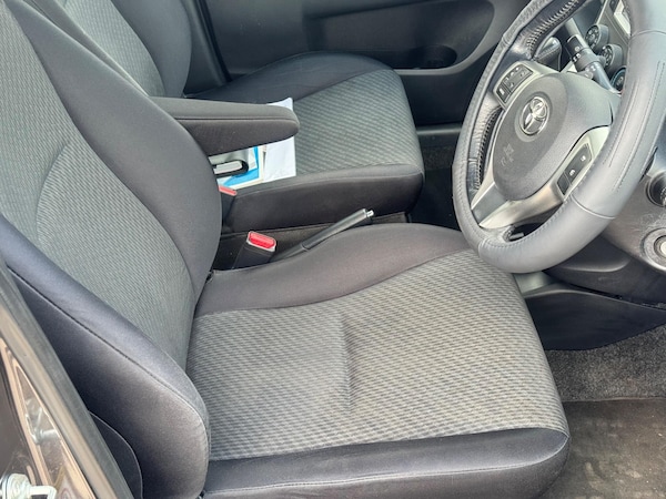 Used Toyota Verso 2011 for sale - 75677818: Photo 25