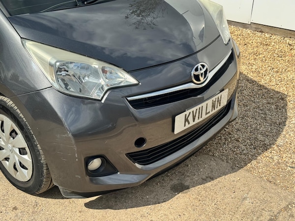 Used Toyota Verso 2011 for sale - 75677818: Photo 6