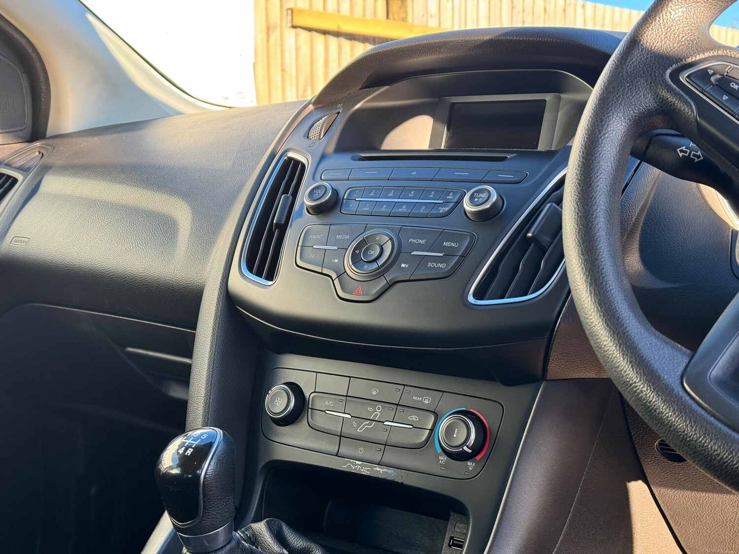 Used Ford Focus 2015 for sale - 77040574: Photo 10