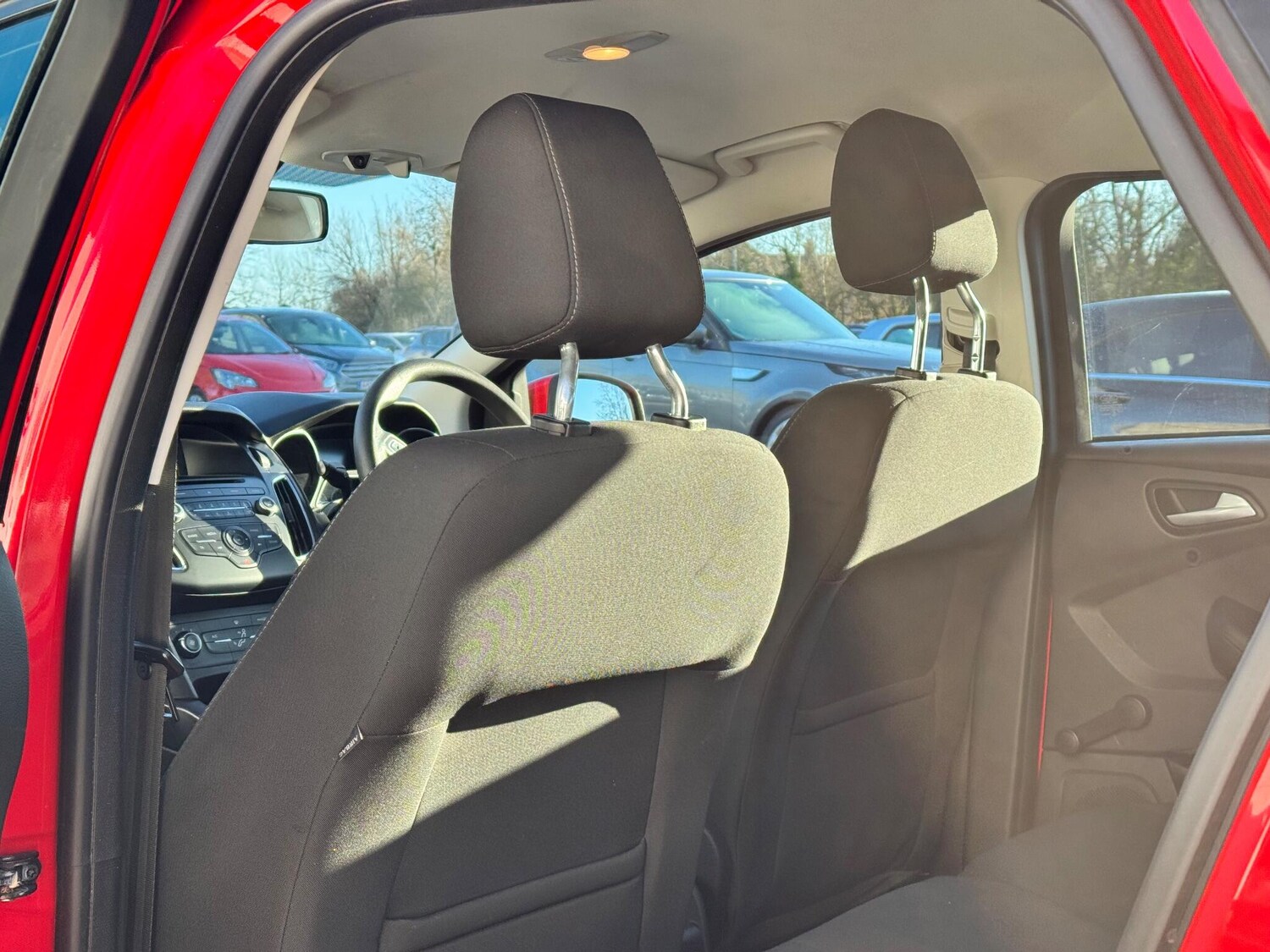 Used Ford Focus 2015 for sale - 77040574: Photo 12