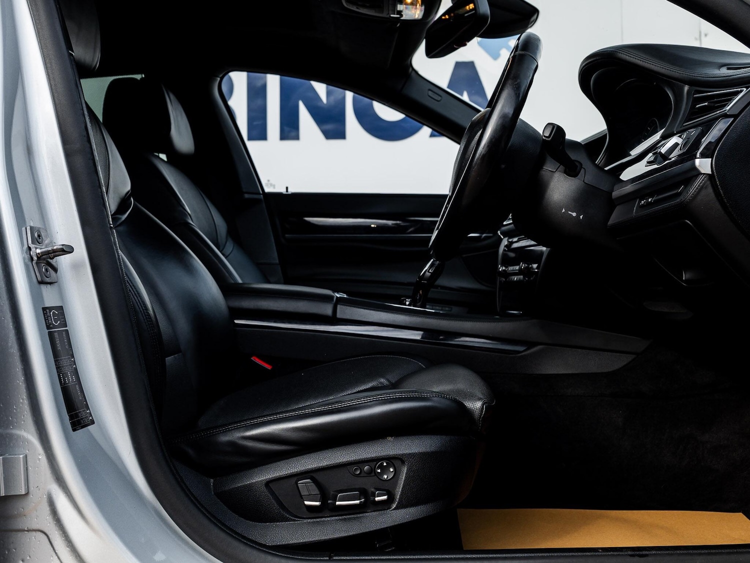 Used BMW 7 Series 2010 for sale - 76326974: Photo 21