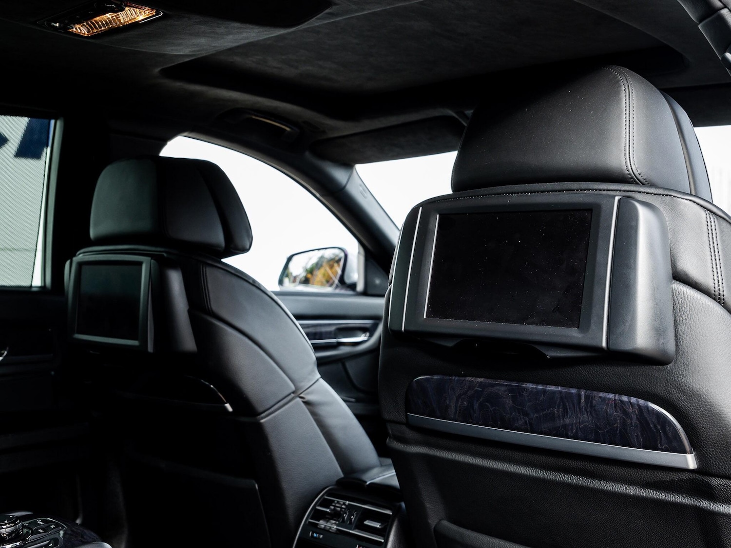 Used BMW 7 Series 2010 for sale - 76326974: Photo 28