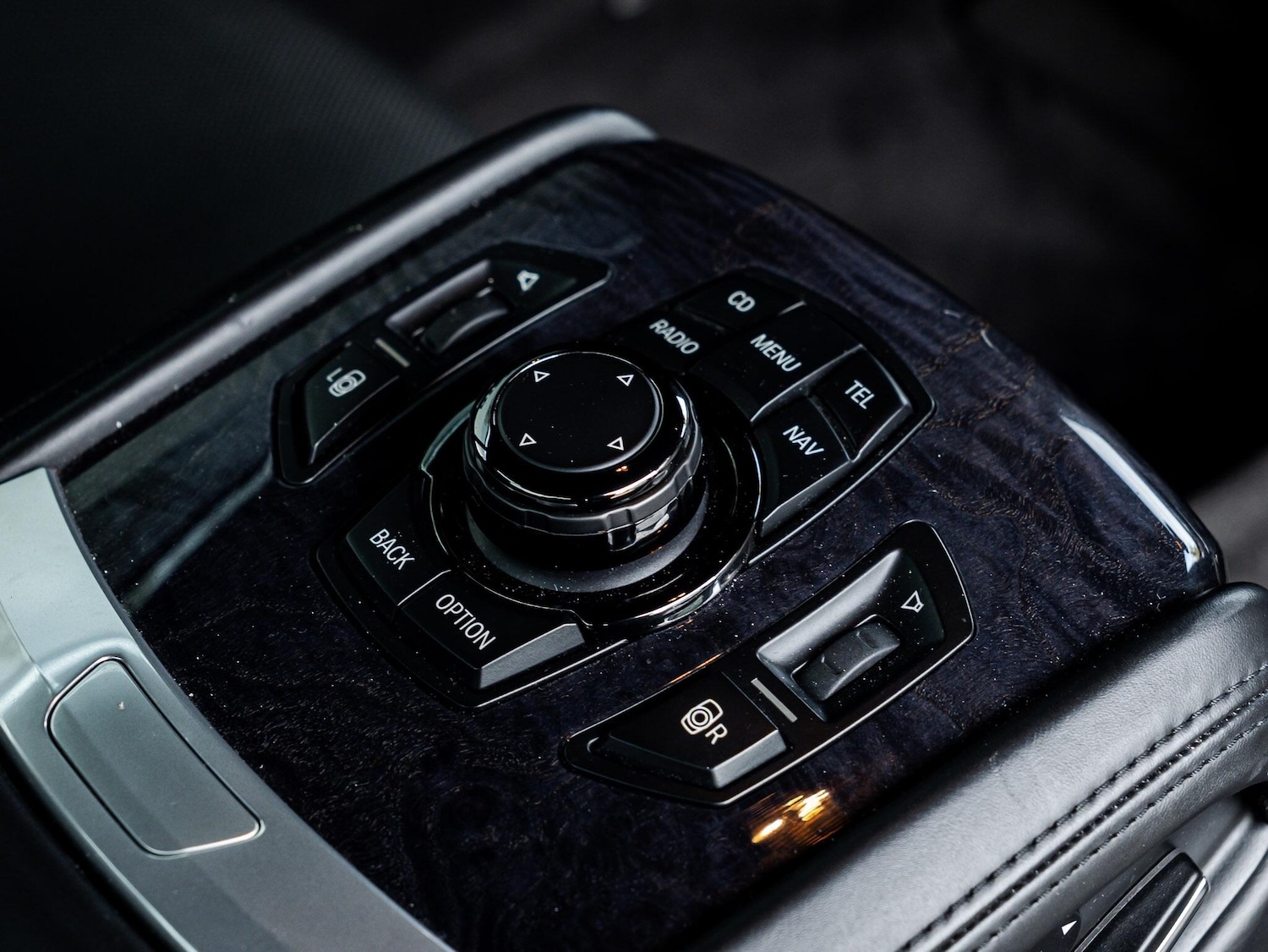 Used BMW 7 Series 2010 for sale - 76326974: Photo 32