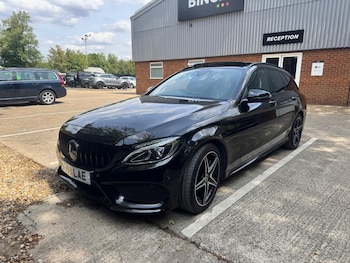 Used Mercedes-Benz C Class 2018 for sale - 79401553: Photo