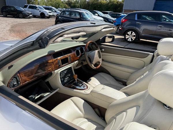 Used Jaguar XK8 2005 for sale - 75531504: Photo 17
