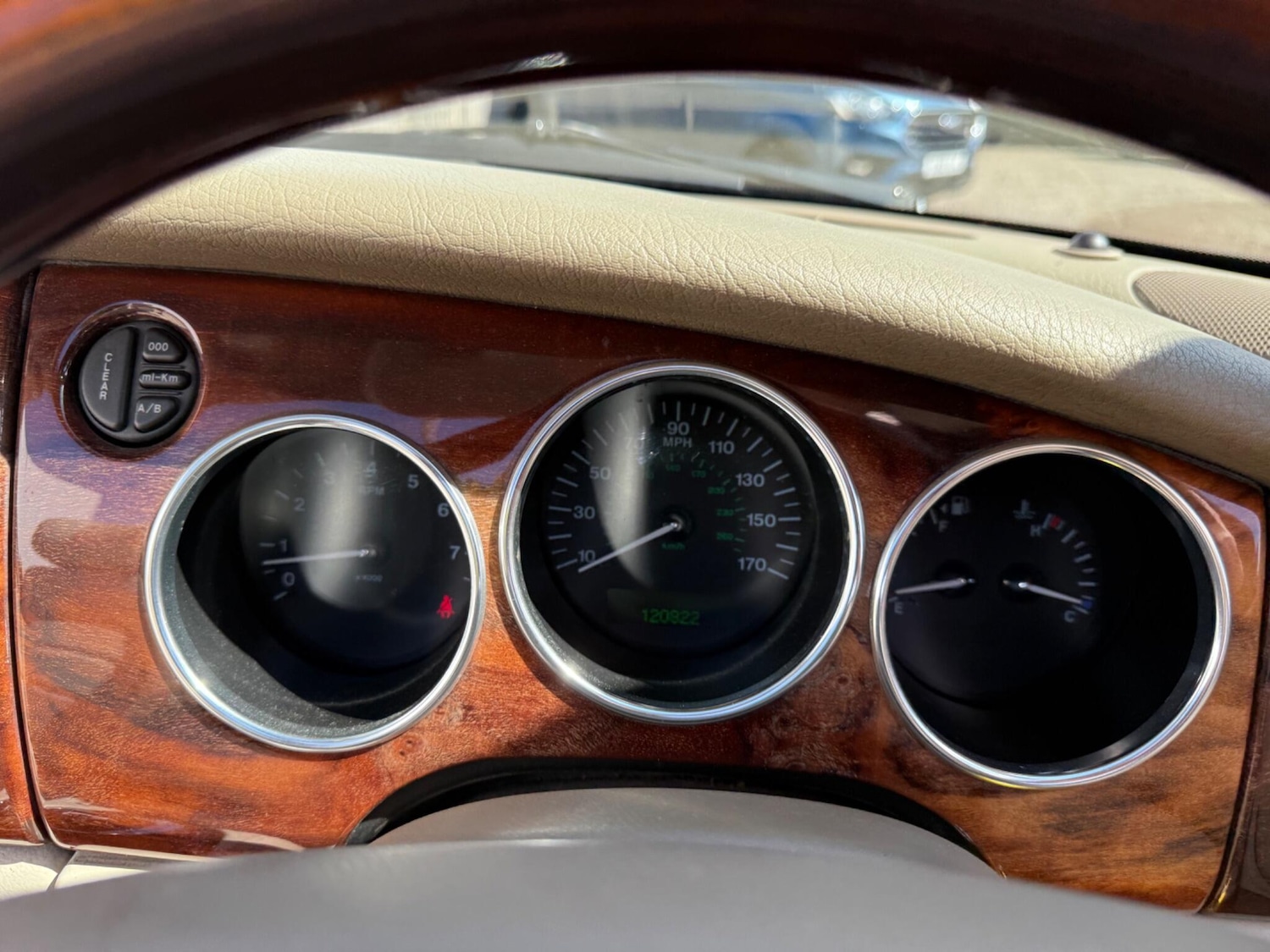 Used Jaguar XK8 2005 for sale - 75531504: Photo 25