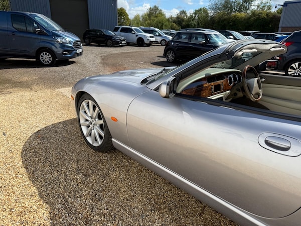 Used Jaguar XK8 2005 for sale - 75531504: Photo 5