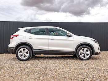 Used Nissan Qashqai 2018 for sale - 79496249: Photo