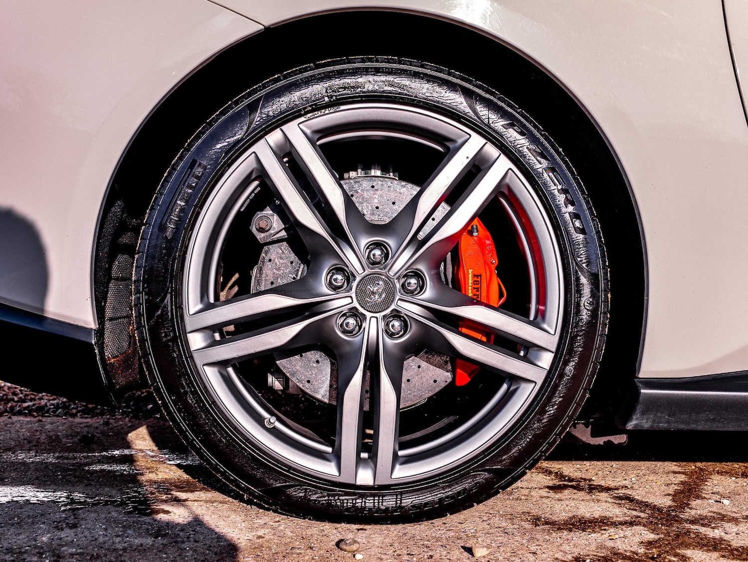 Used Ferrari Portofino 2018 for sale - 76976070: Photo 30