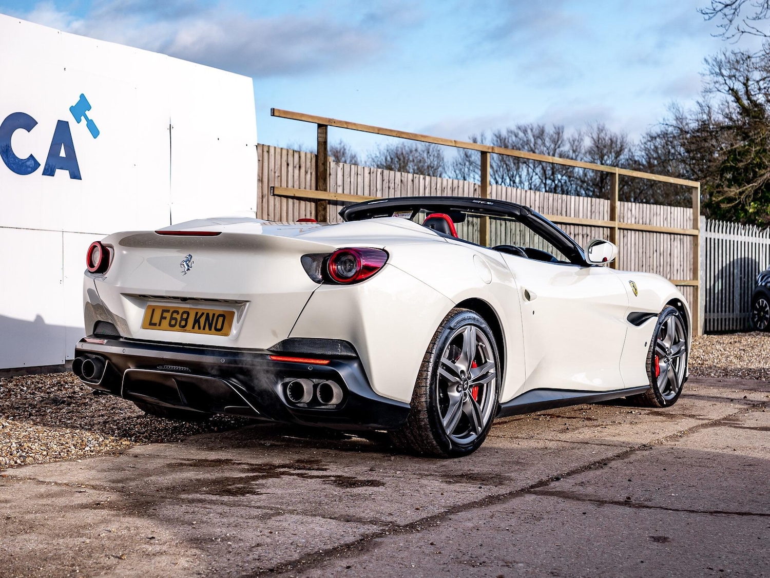 Used Ferrari Portofino 2018 for sale - 76976070: Photo 9
