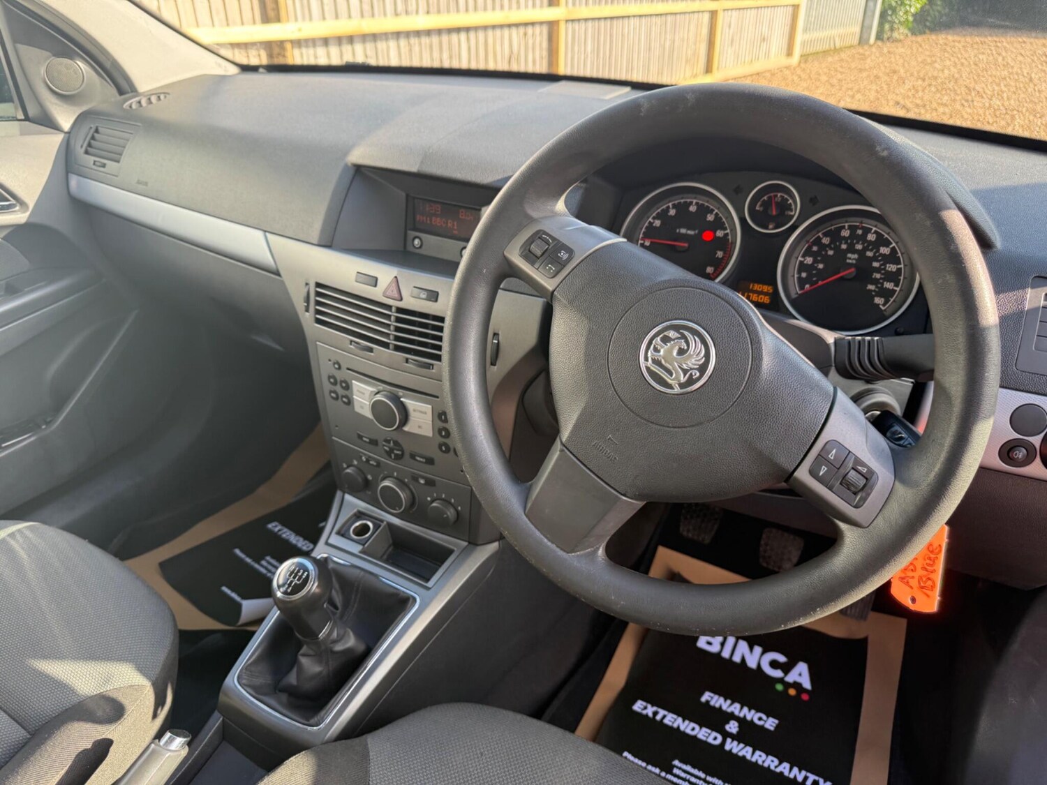 Used Vauxhall Astra 2004 for sale - 78019953: Photo 24