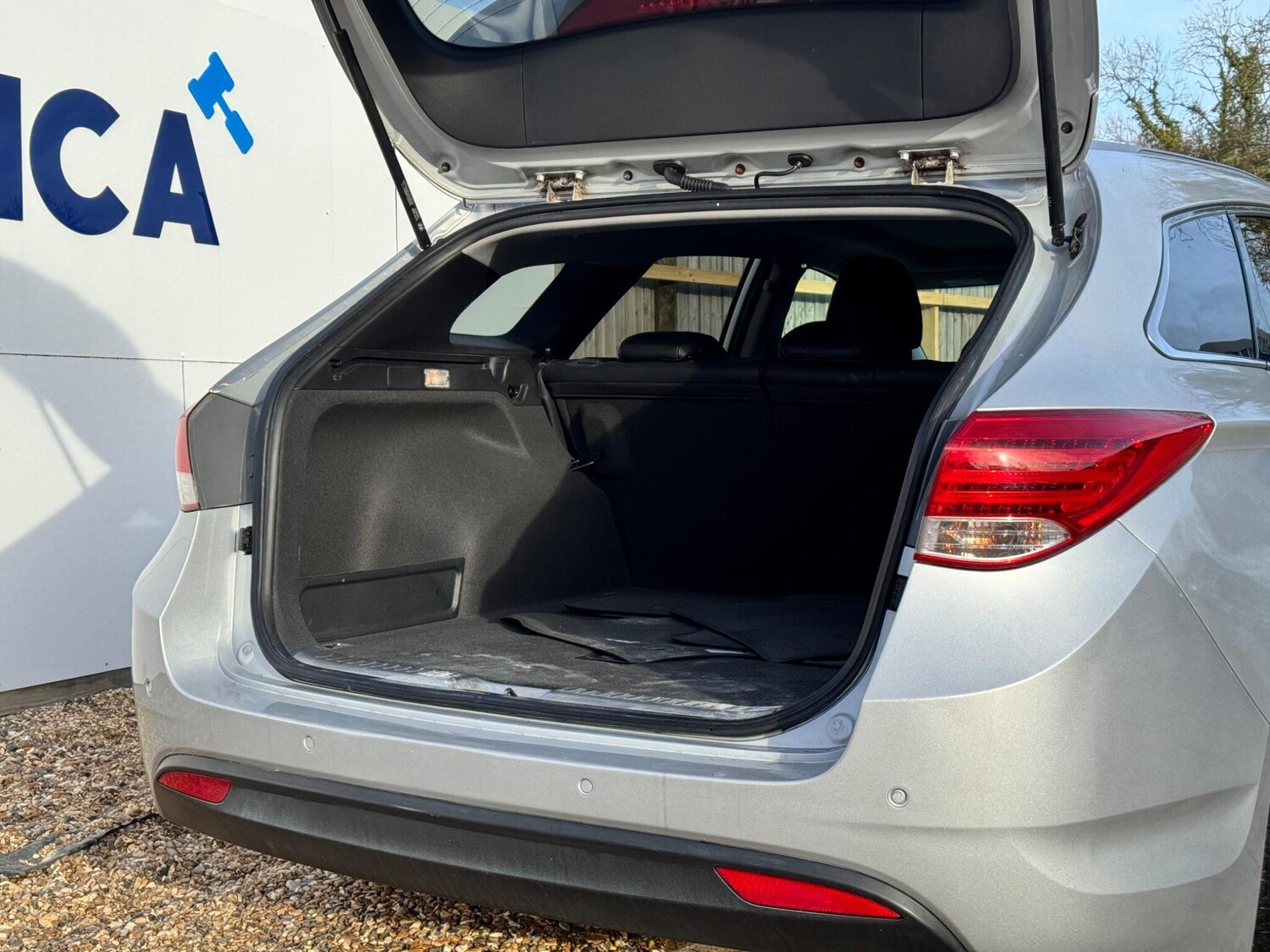 Used Hyundai i40 2011 for sale - 77386492: Photo 41