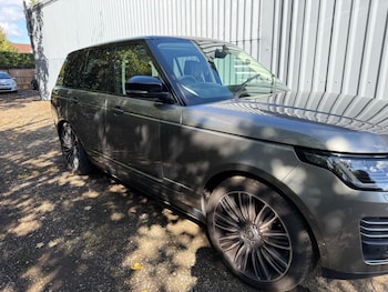 (21) - 3.0 SD V6 Vogue SE Auto 4WD Euro 6 (s/s) 5dr