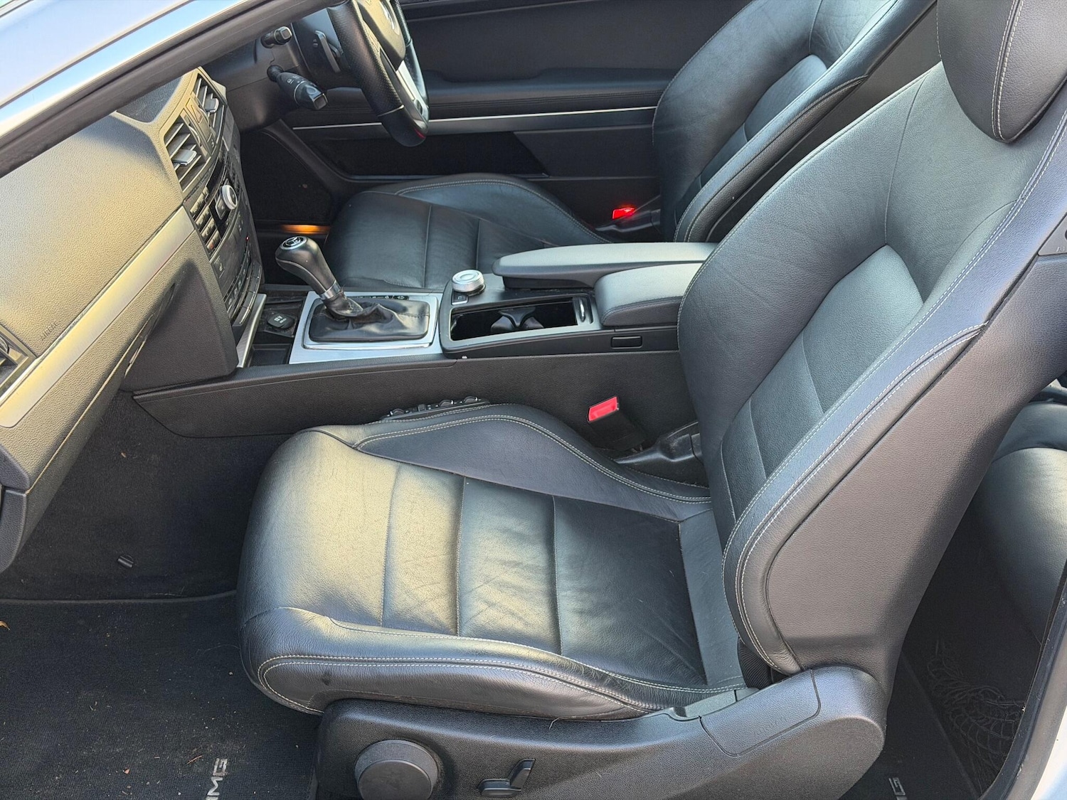 Used Mercedes-Benz E Class 2011 for sale - 76952286: Photo 11