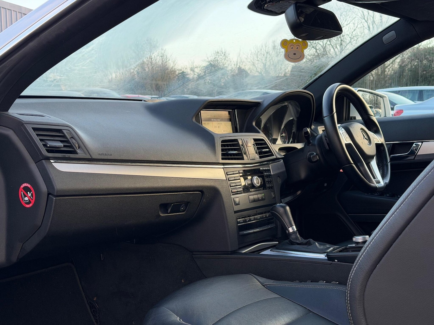 Used Mercedes-Benz E Class 2011 for sale - 76952286: Photo 9