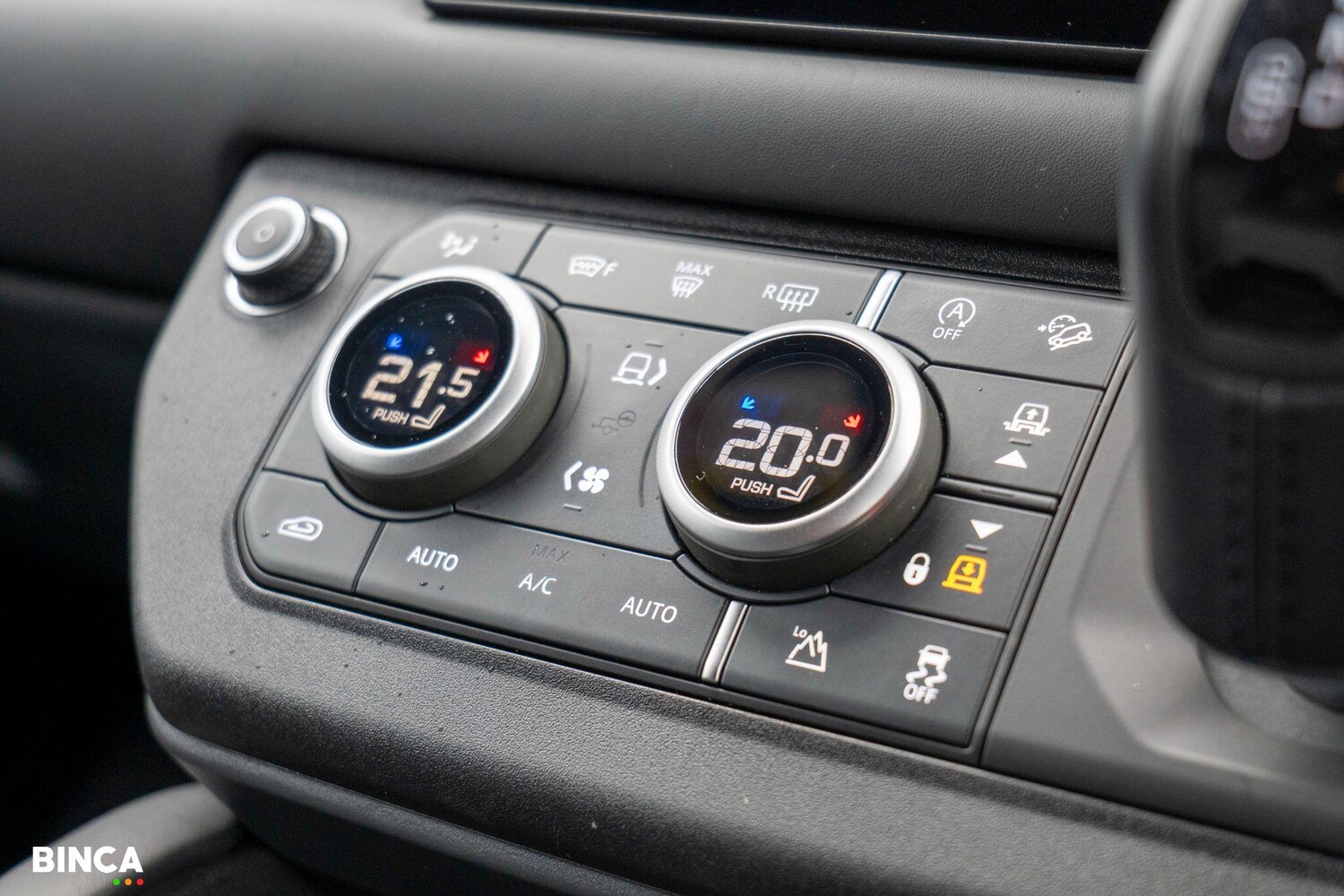 Used Land Rover Defender 2024 for sale - 77853580: Photo 16